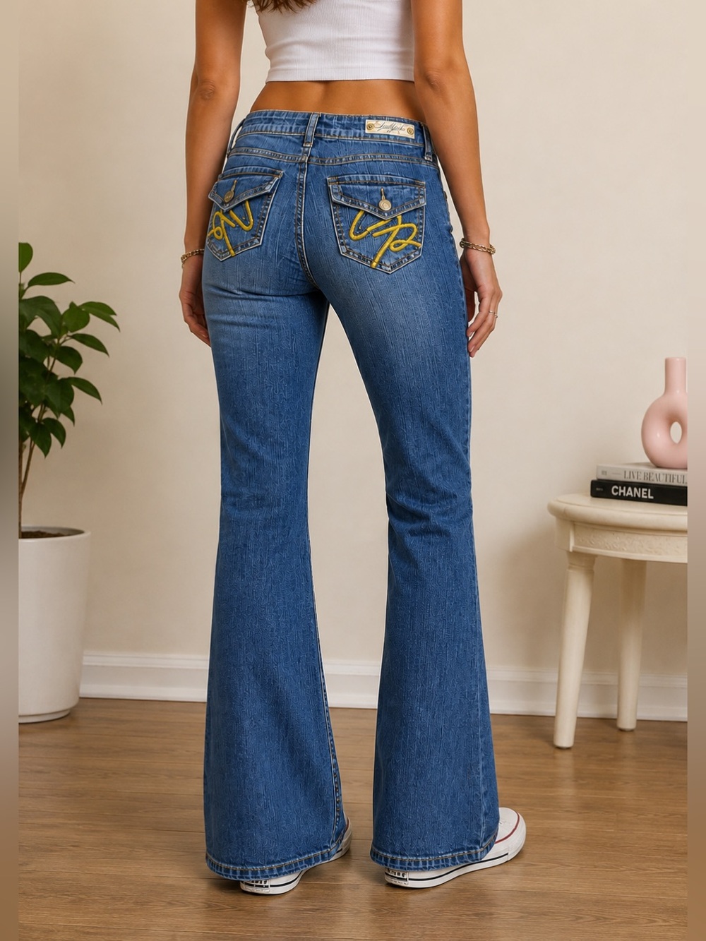 Vintage Y2K 2000’s Southpole women's jeans size 7 retro wide leg med wash denim